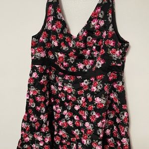 Torrid floral dress size 18 black with red and pink